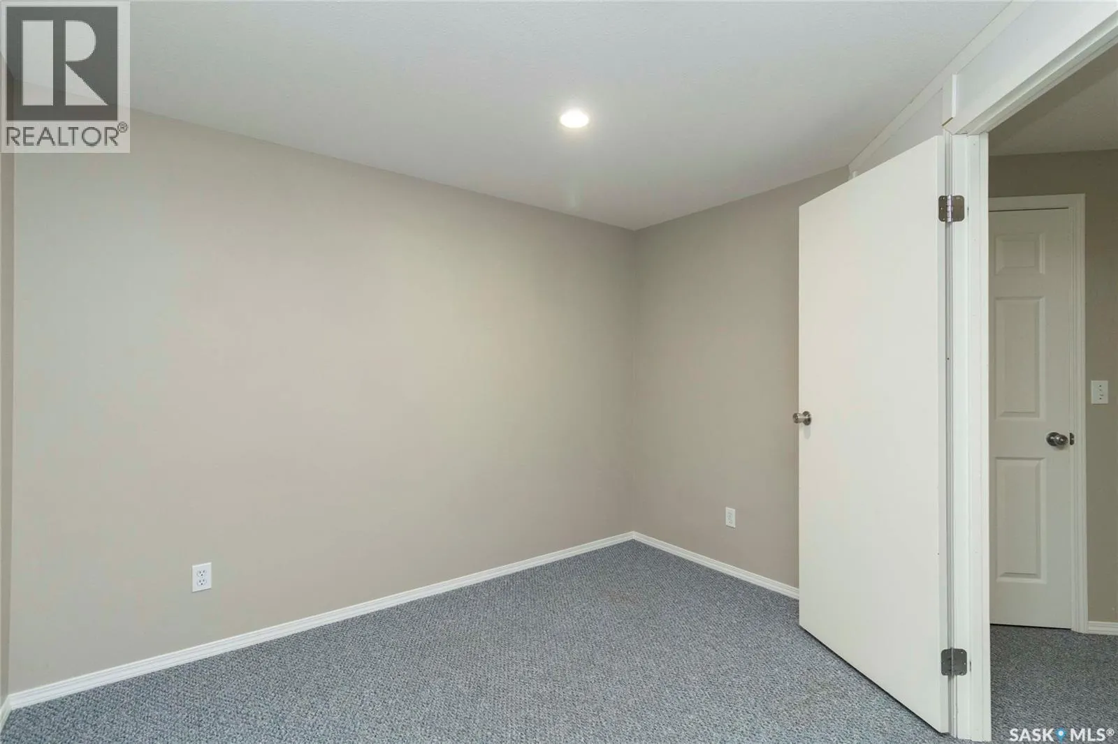 30 203 Herold TERRACE