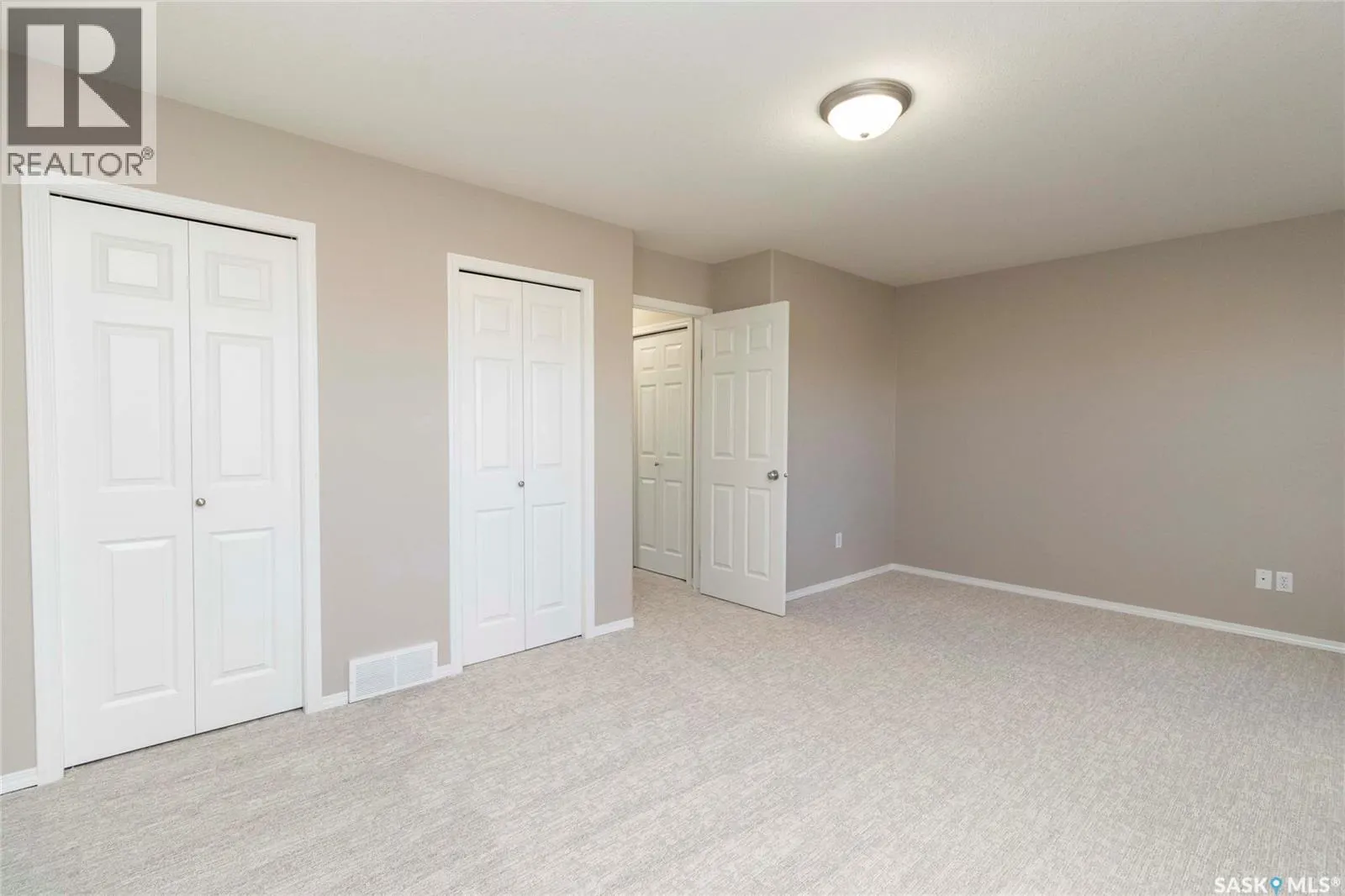 30 203 Herold TERRACE