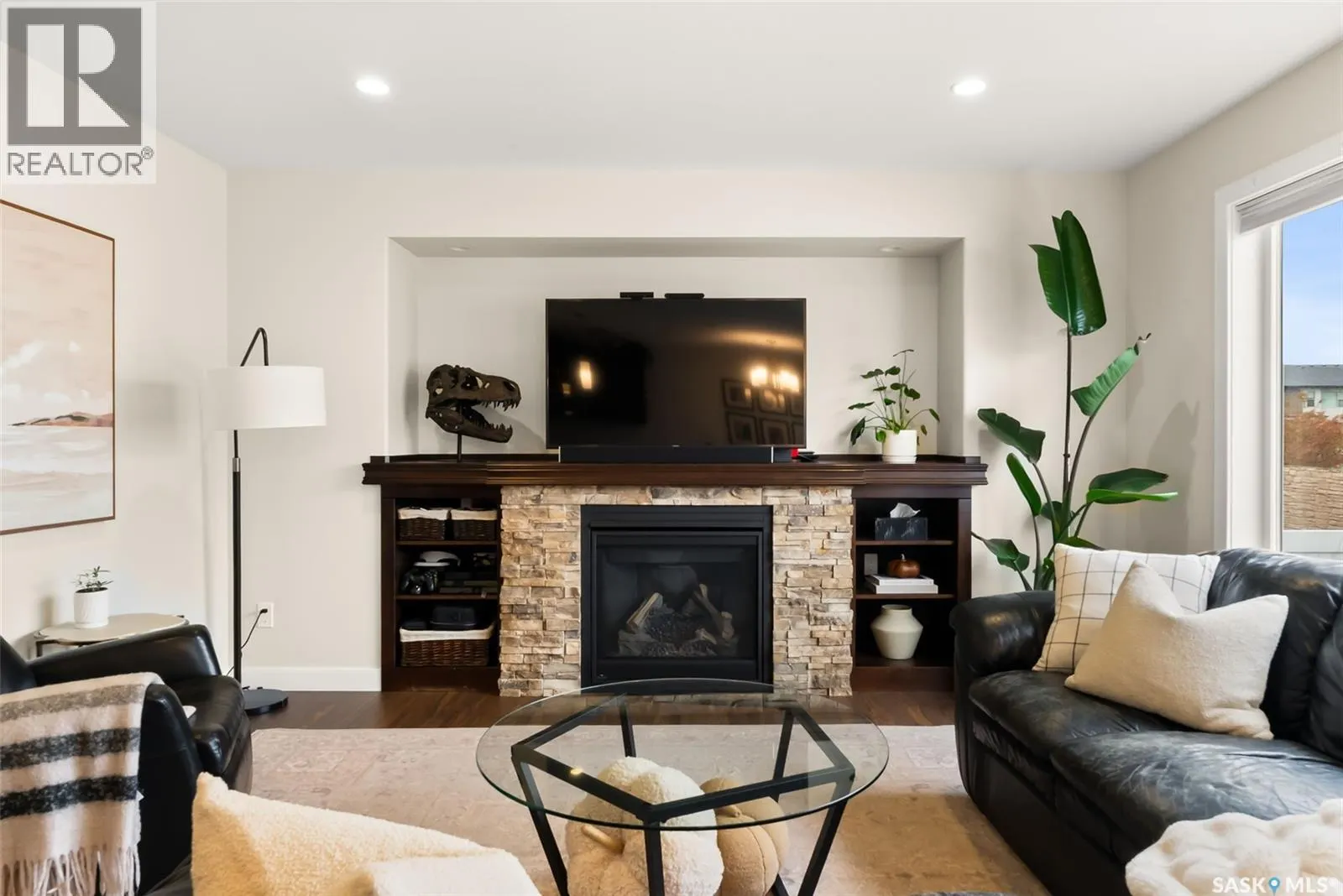 5385 McKenna CRESCENT