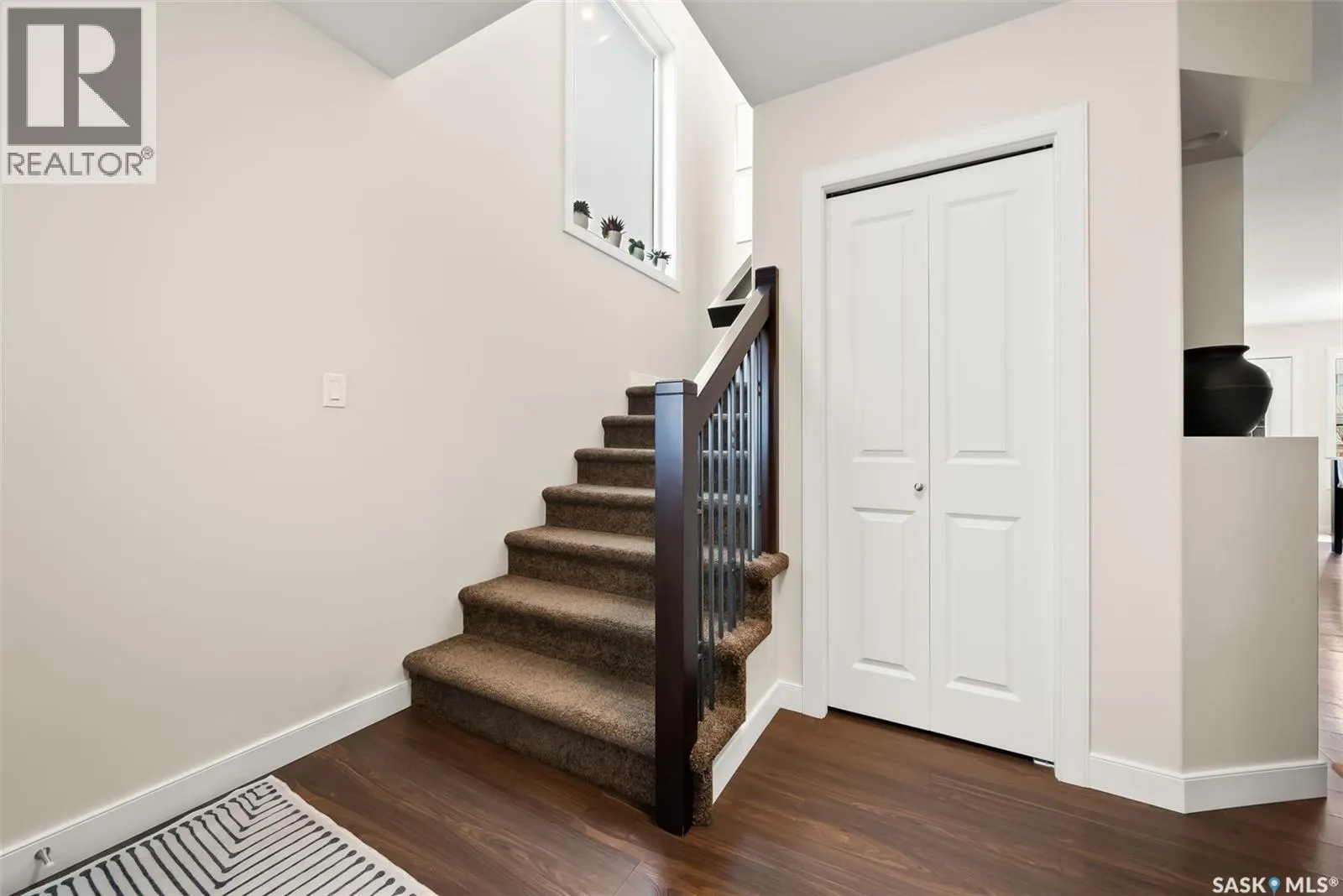 5385 McKenna CRESCENT