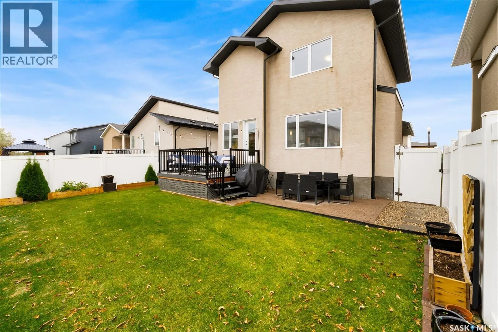 5385 McKenna CRESCENT