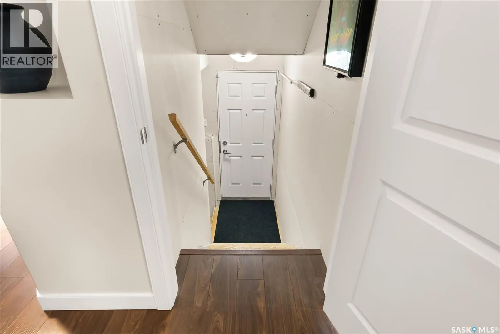 5385 McKenna CRESCENT