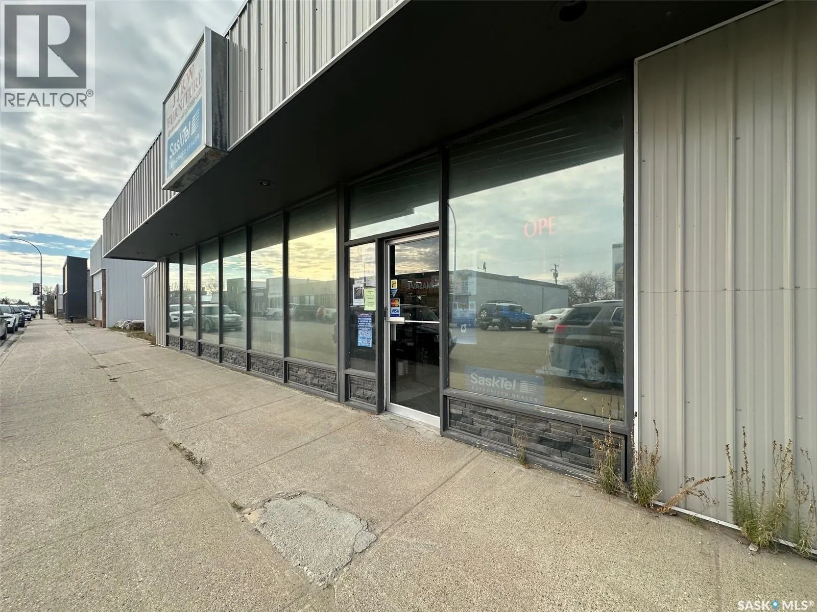 105 Churchill STREET