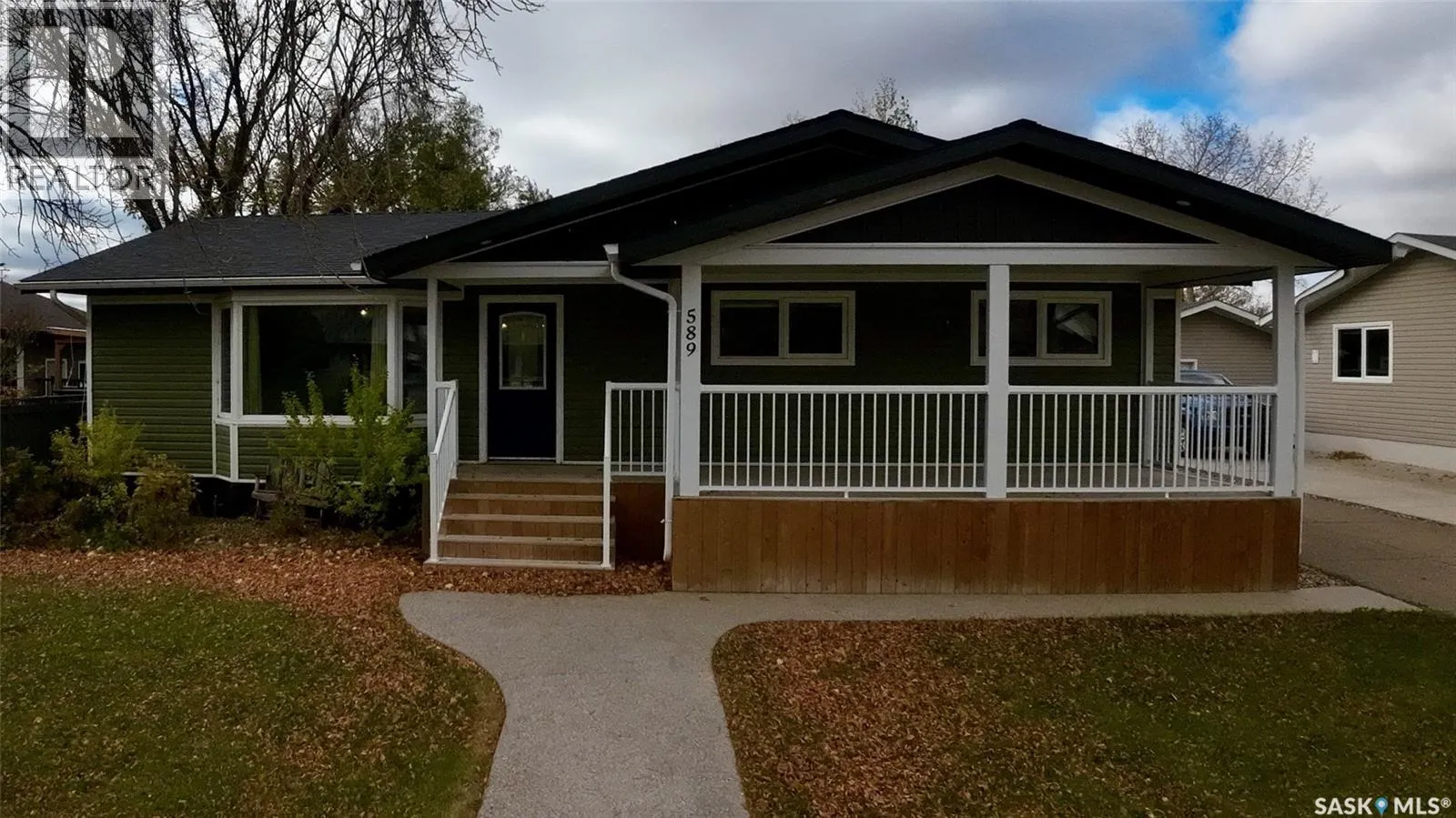 589 Poplar CRESCENT