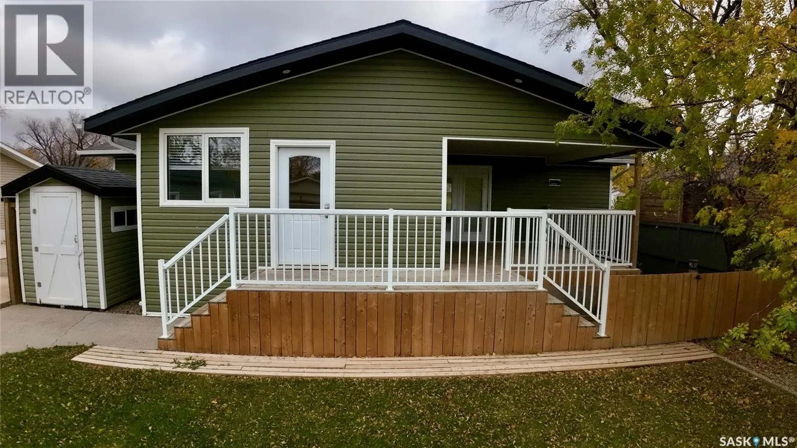 589 Poplar CRESCENT