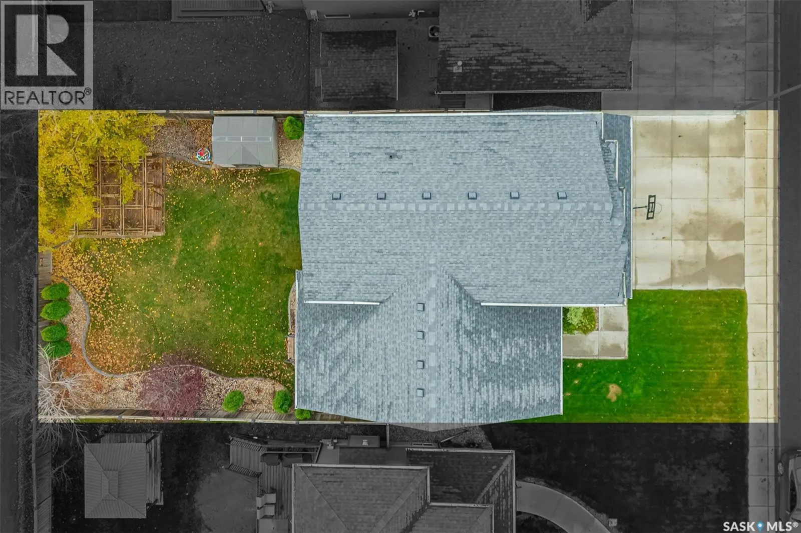 523 Redwood DRIVE