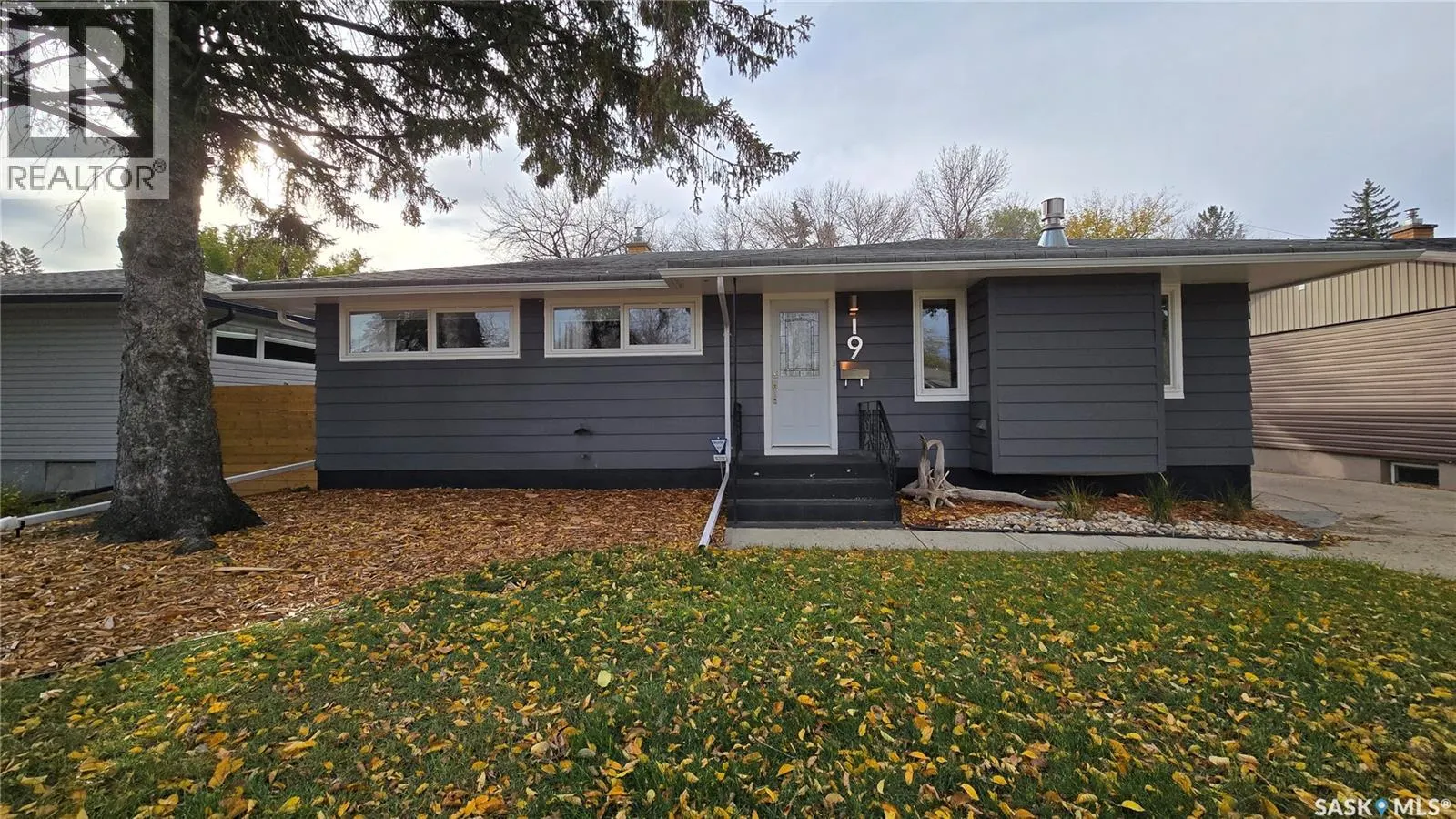 19 DEMARCO DRIVE