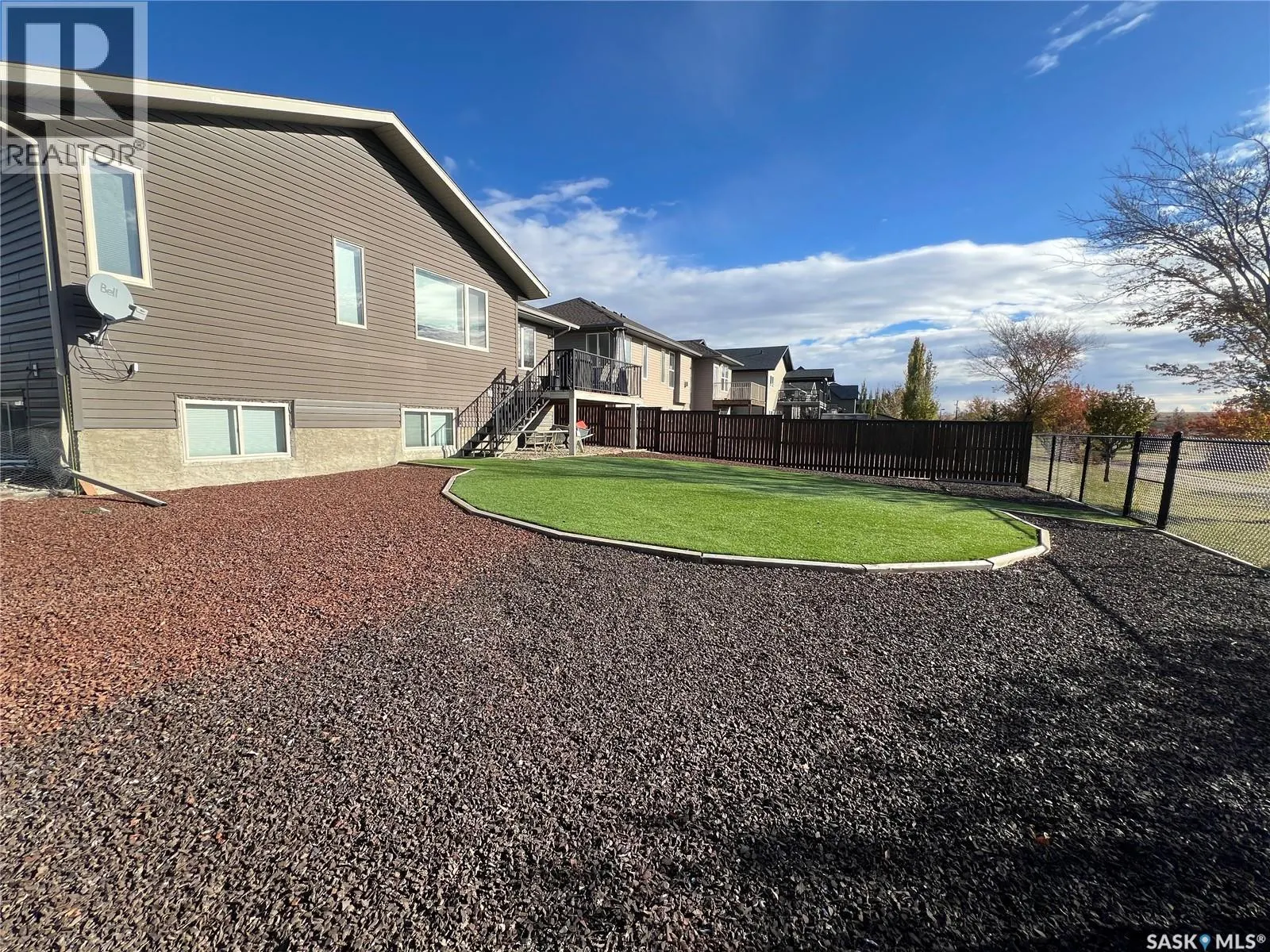 104 Valley Park PLACE