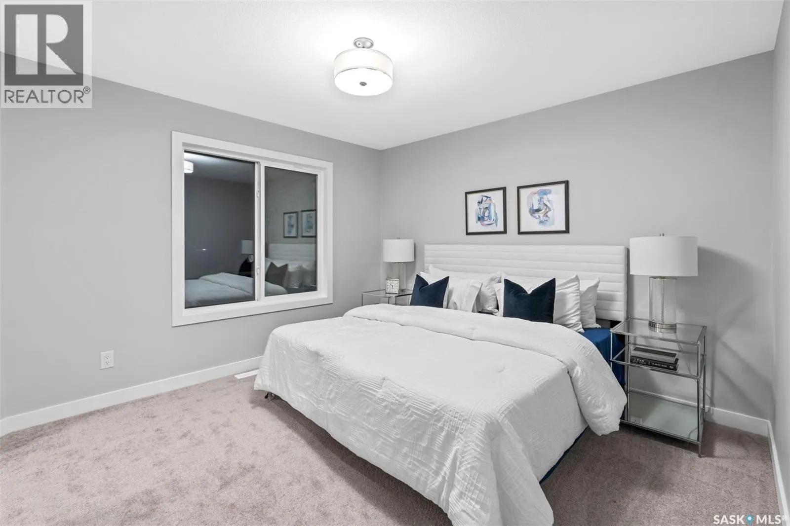 102 Kostiuk CRESCENT
