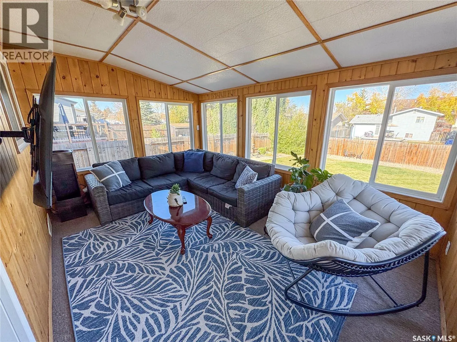 1520 Bliss CRESCENT