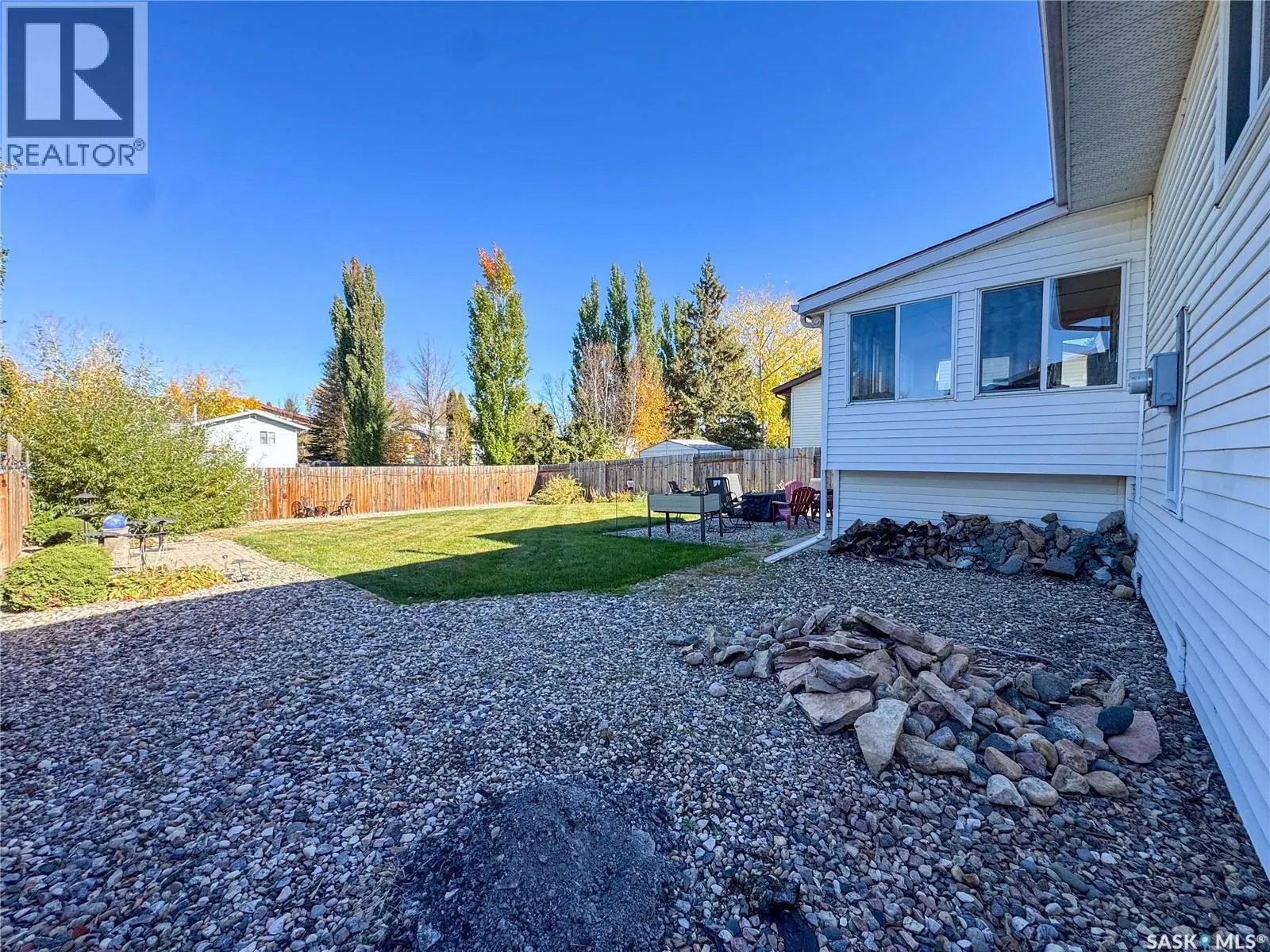1520 Bliss CRESCENT