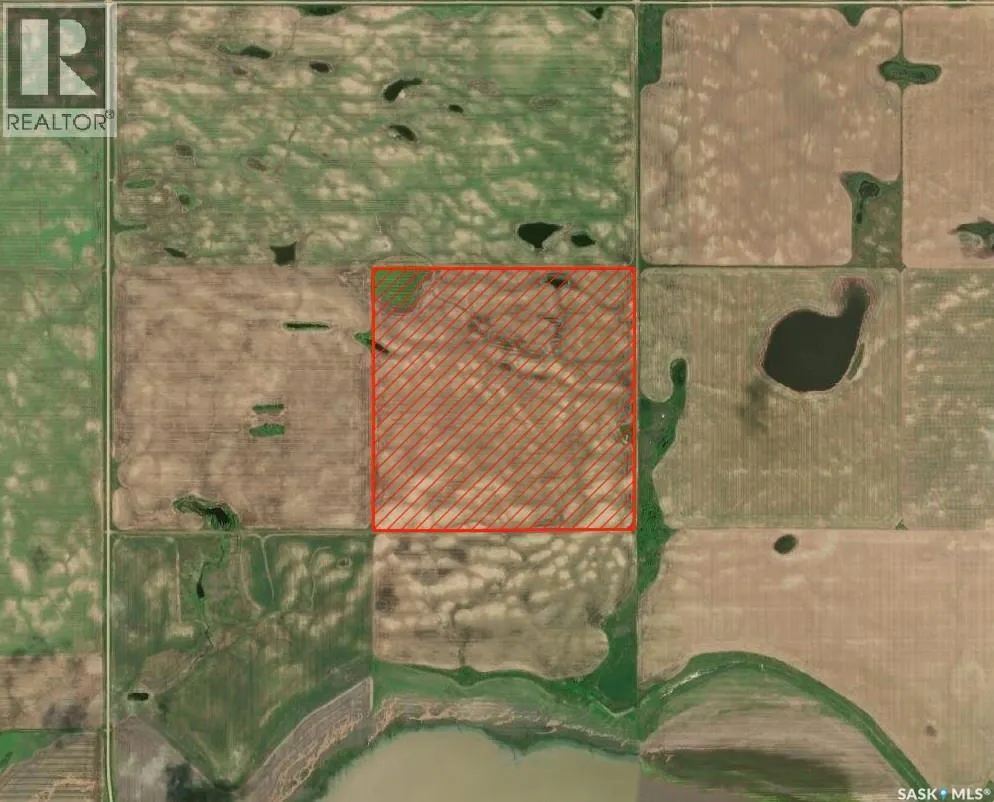 Mazenod Quarter section