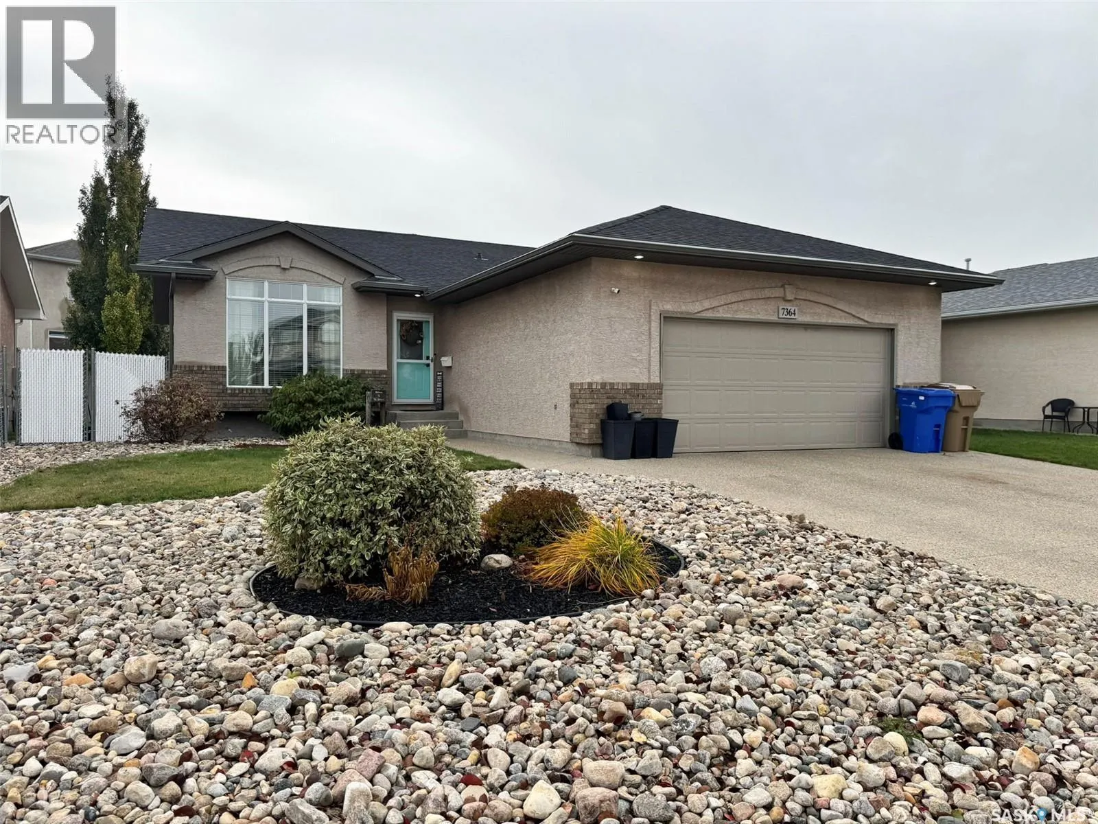 7364 Maple View CRESCENT