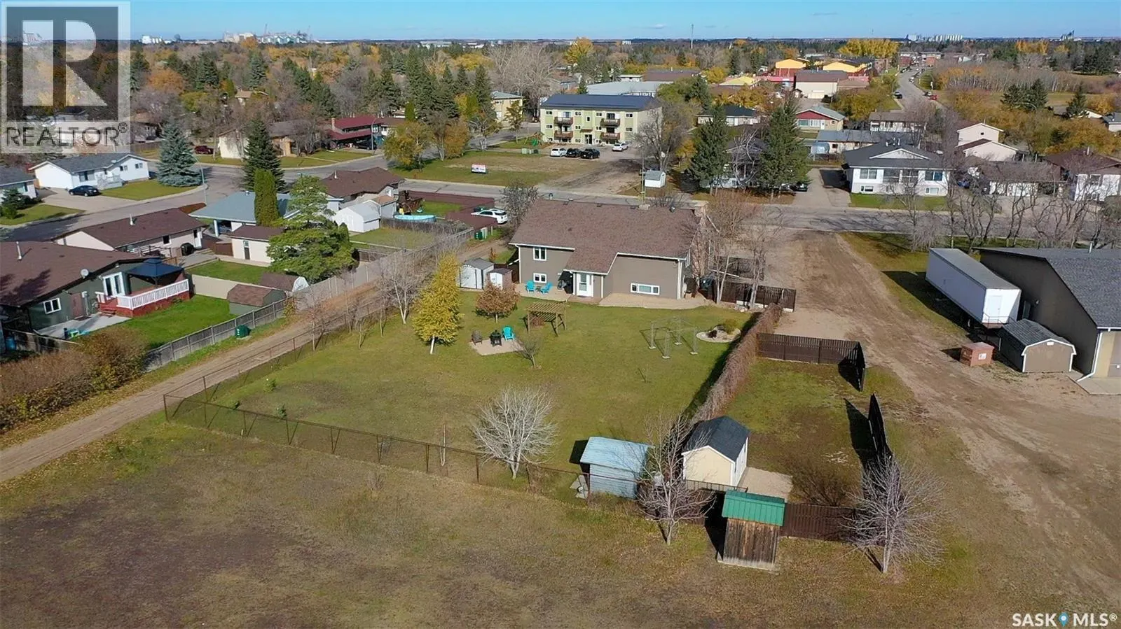 395 Riverview ROAD