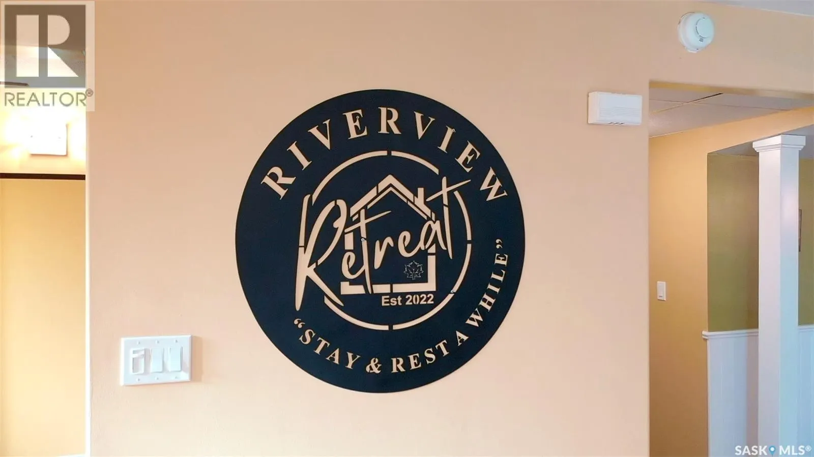 395 Riverview ROAD