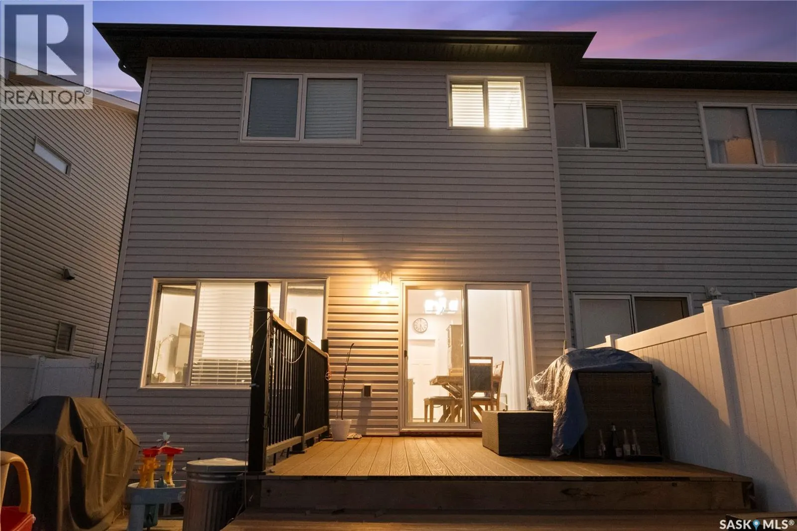 3842 Gee CRESCENT