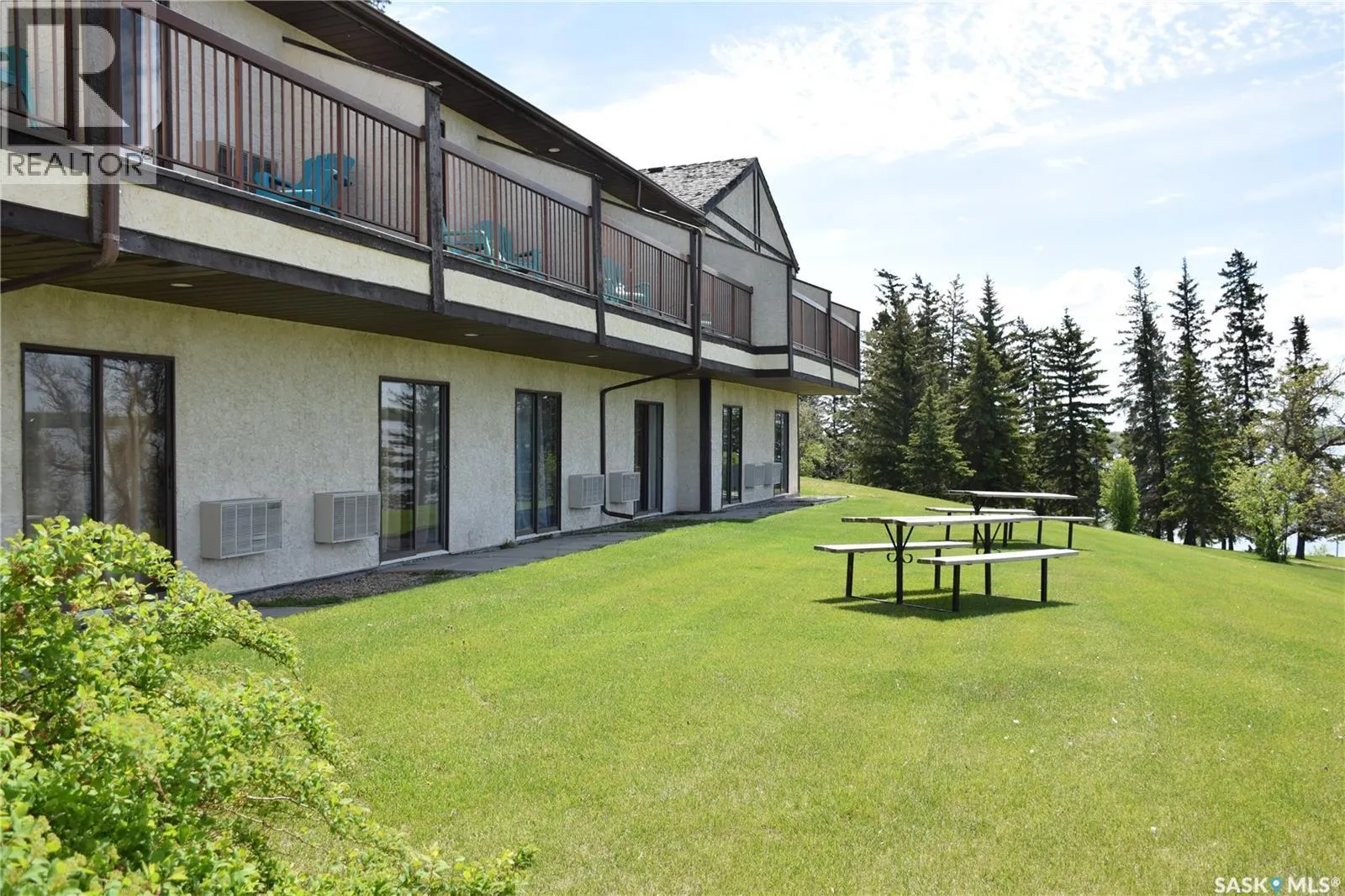 100 Kenosee DRIVE