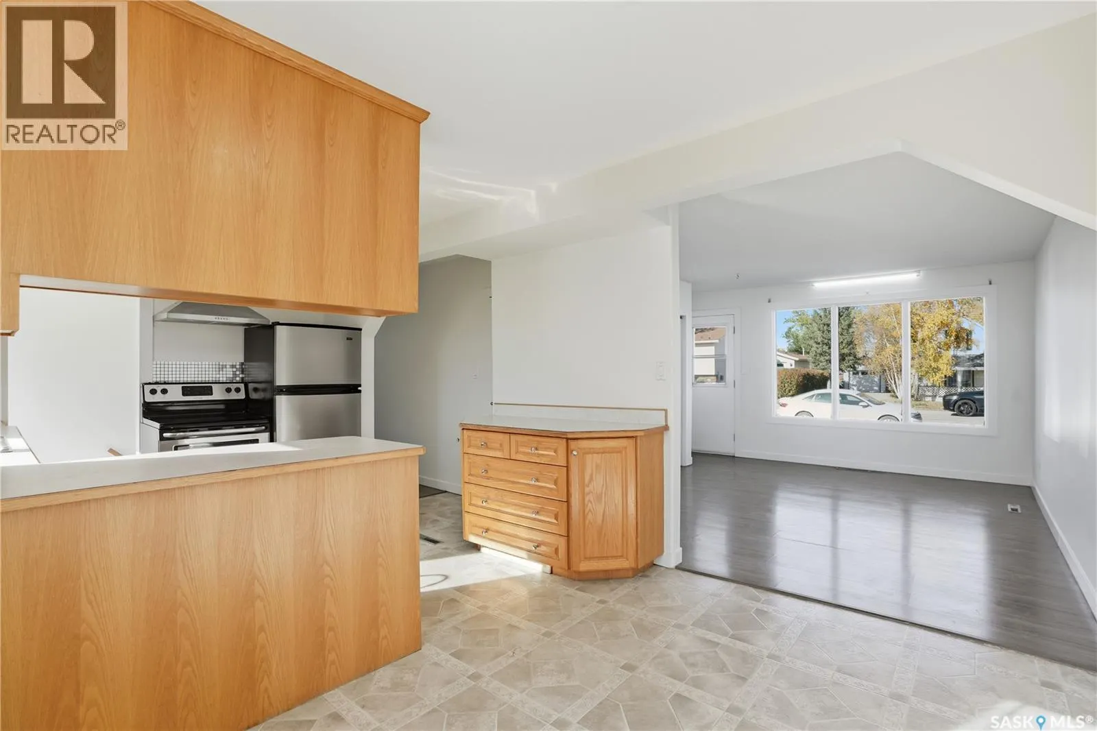 114 2nd STREET S