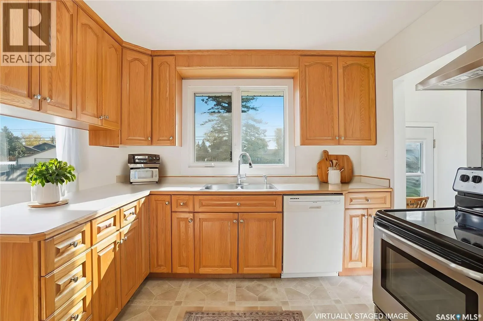 114 2nd STREET S
