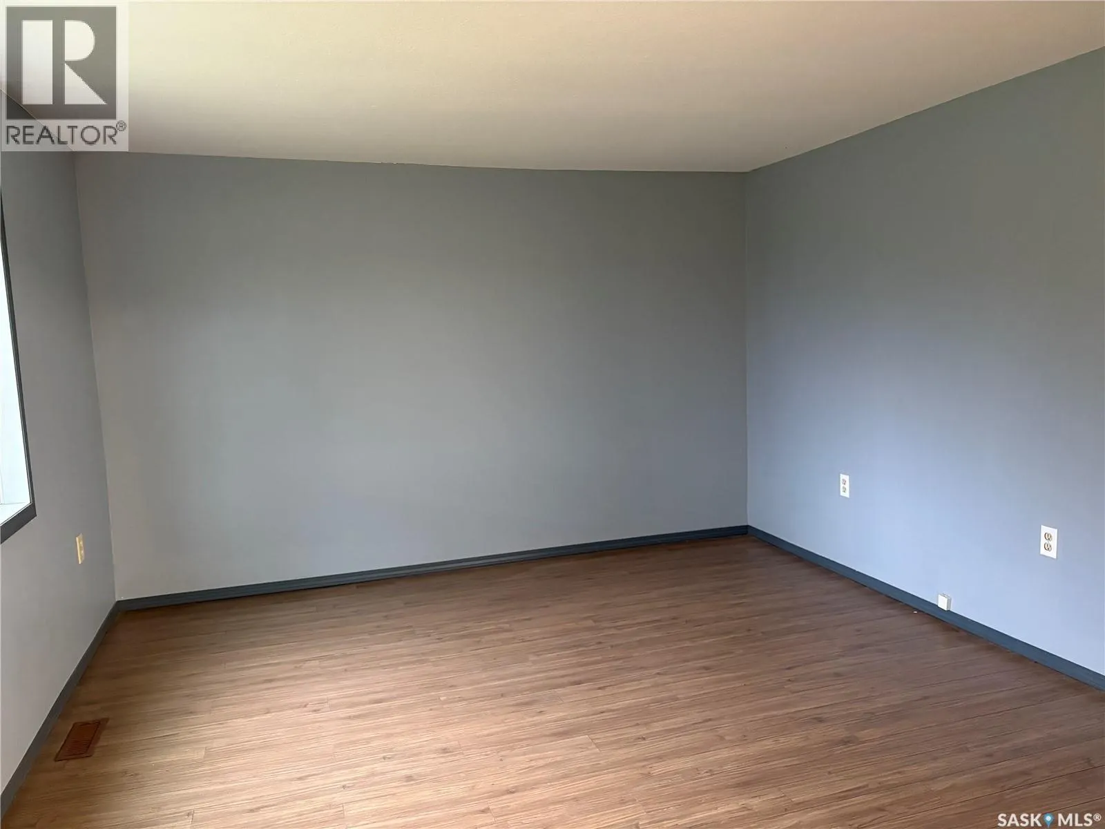 114 2nd AVENUE