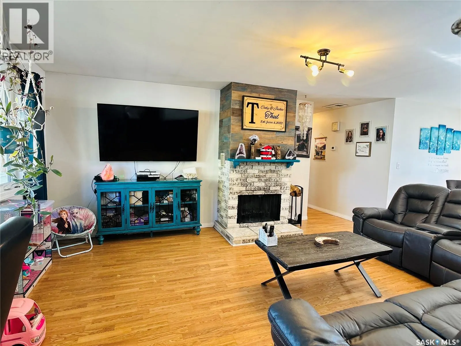 1703 McCormick CRESCENT