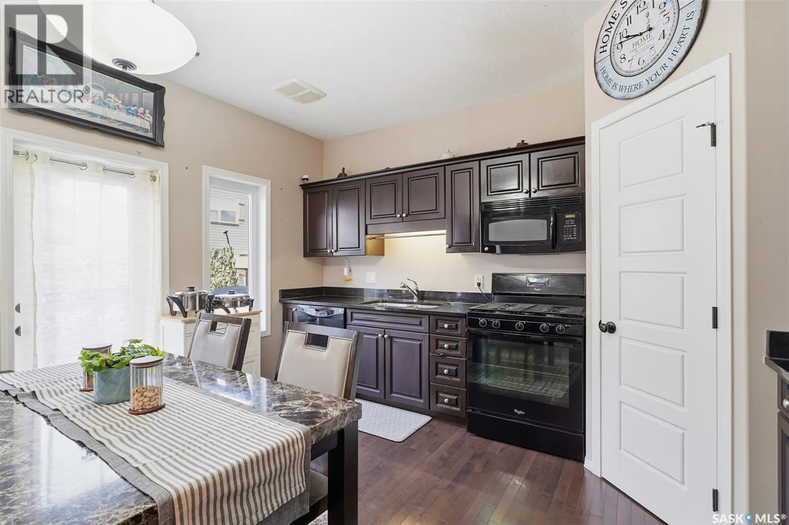 726 150 Langlois WAY