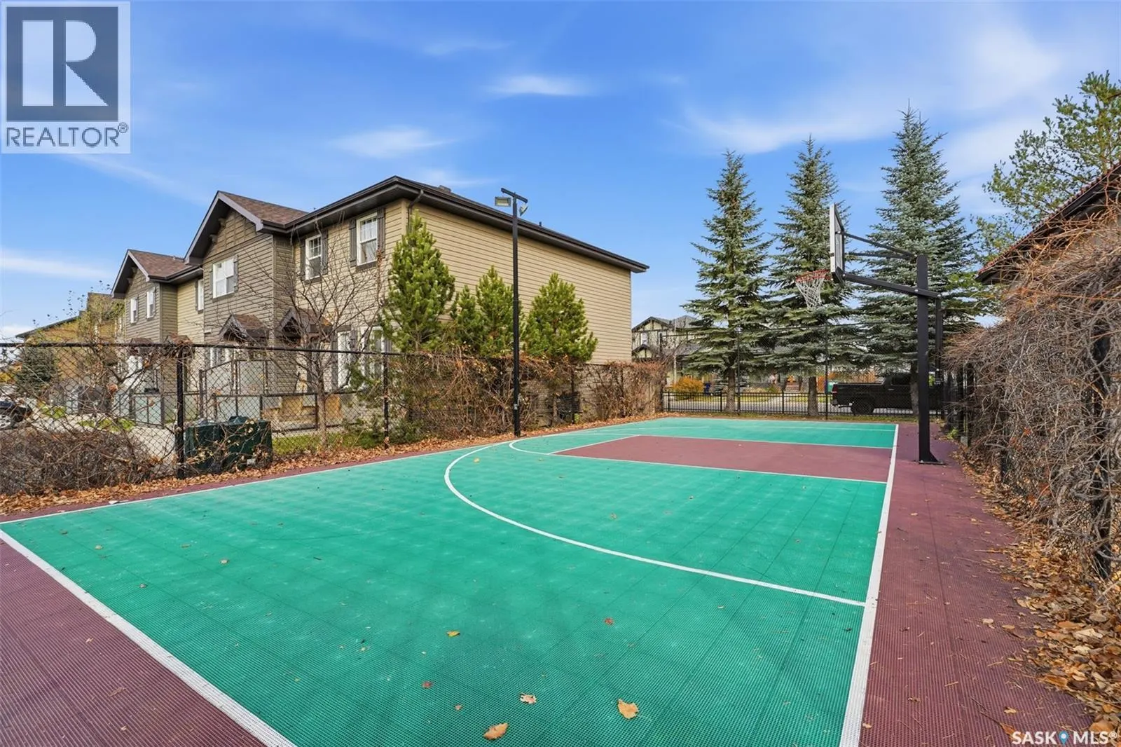 726 150 Langlois WAY