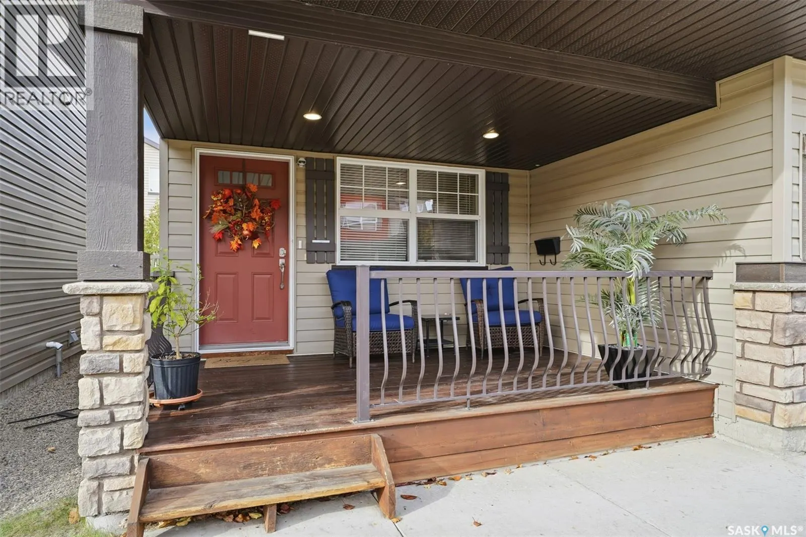 726 150 Langlois WAY