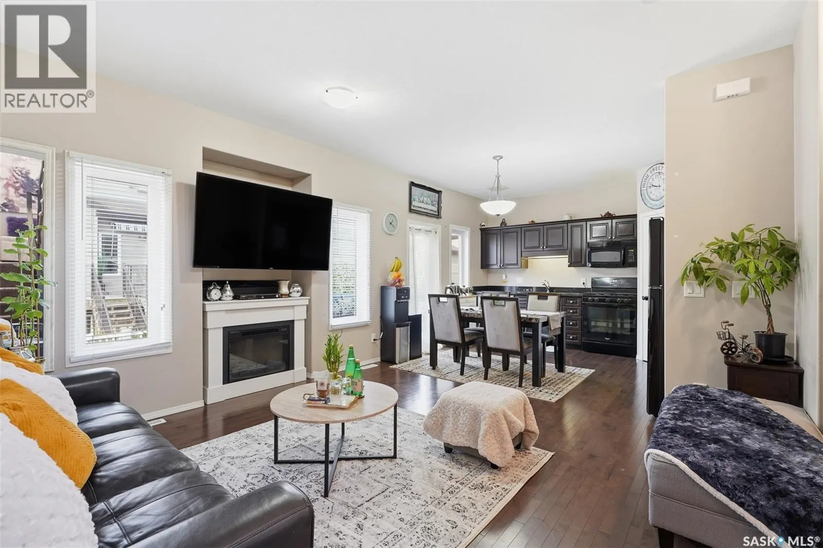 726 150 Langlois WAY