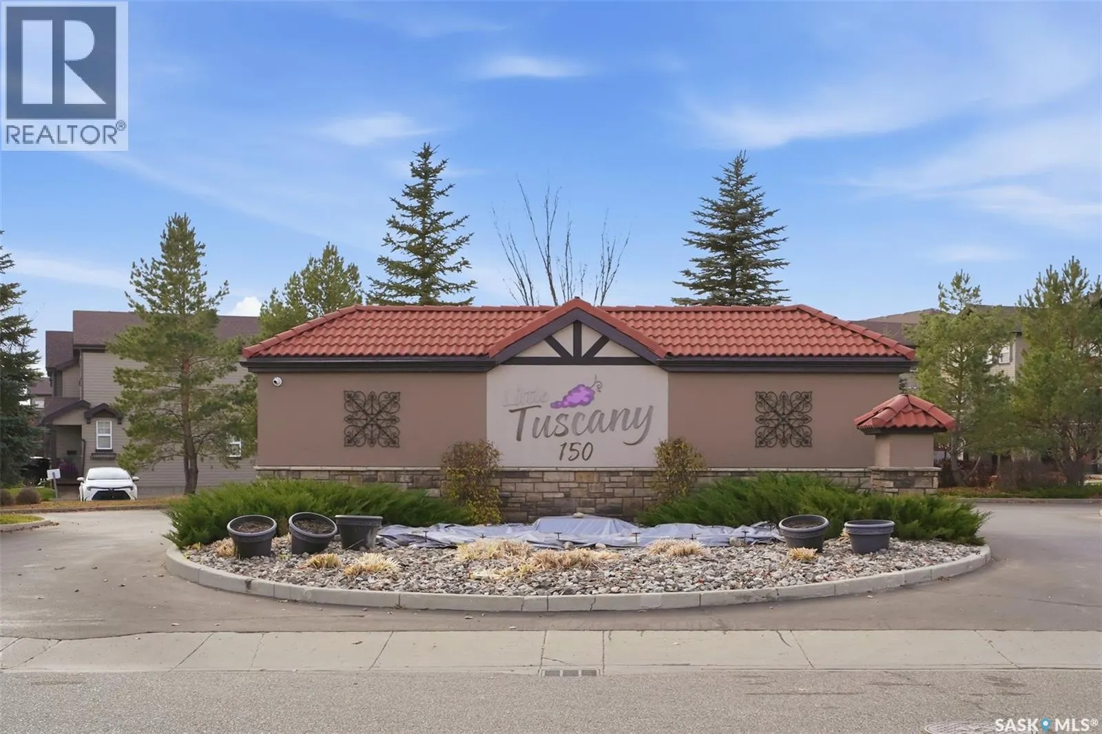 726 150 Langlois WAY