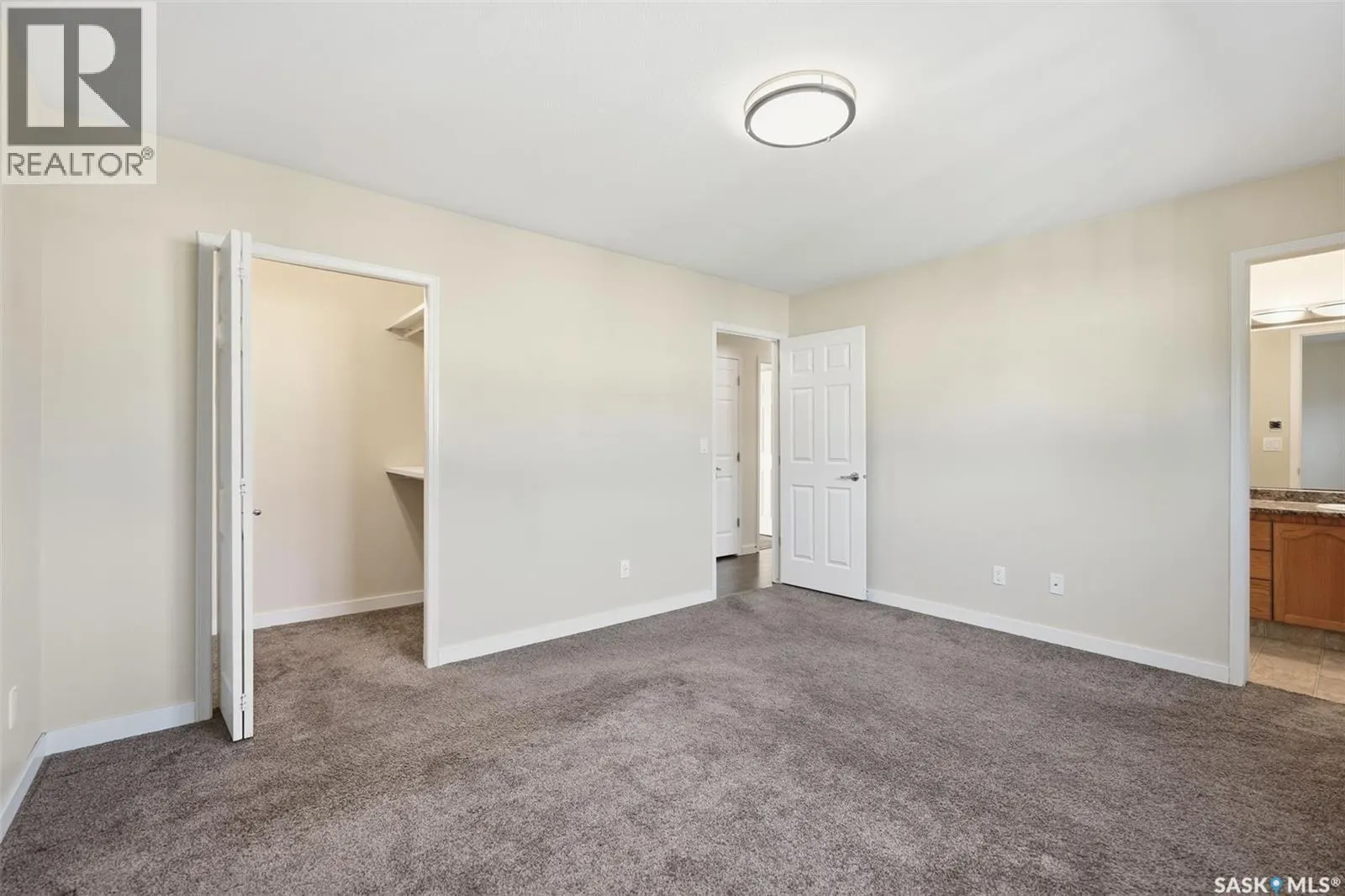 119 320 Heritage CRESCENT