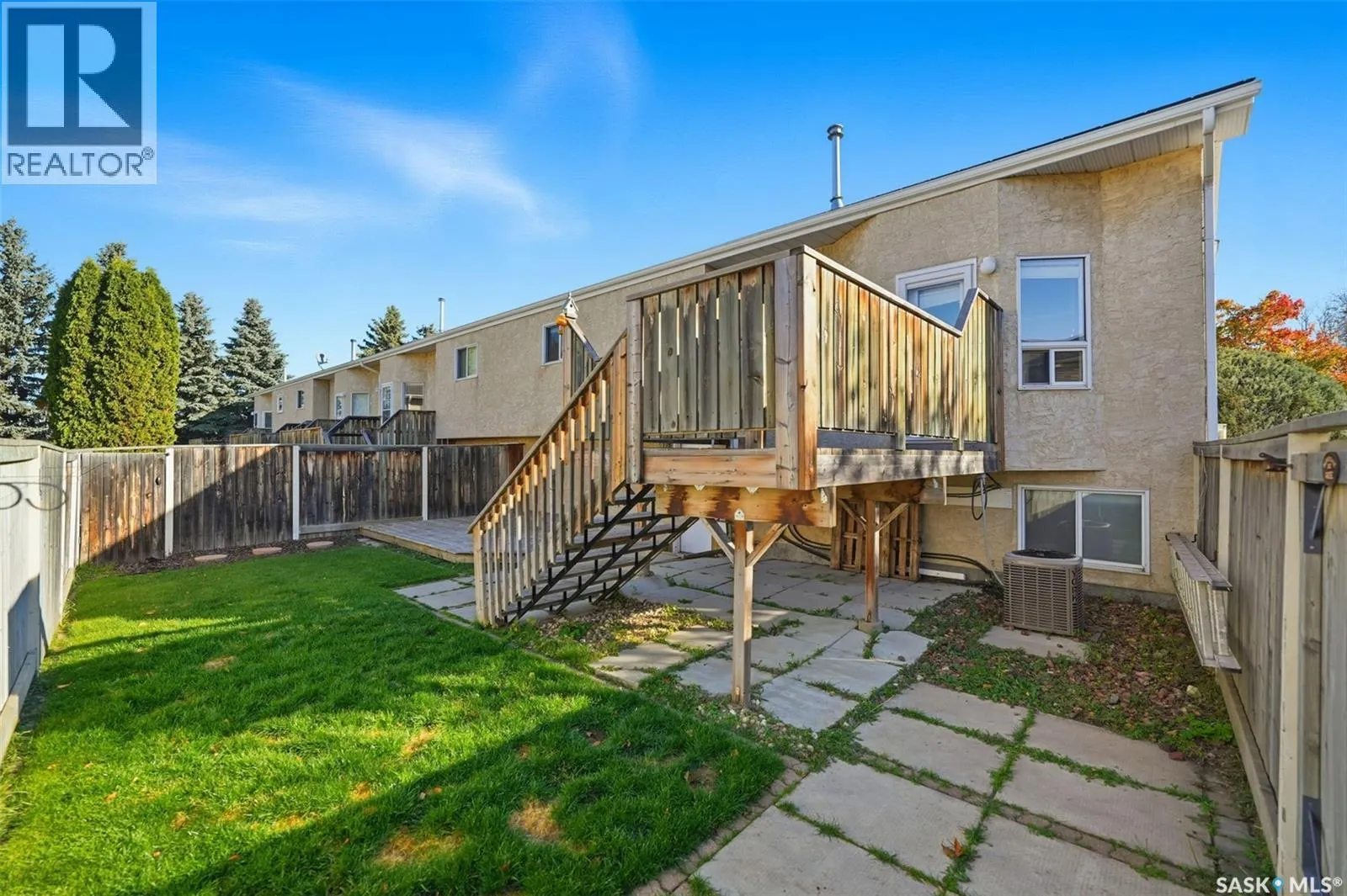 119 320 Heritage CRESCENT