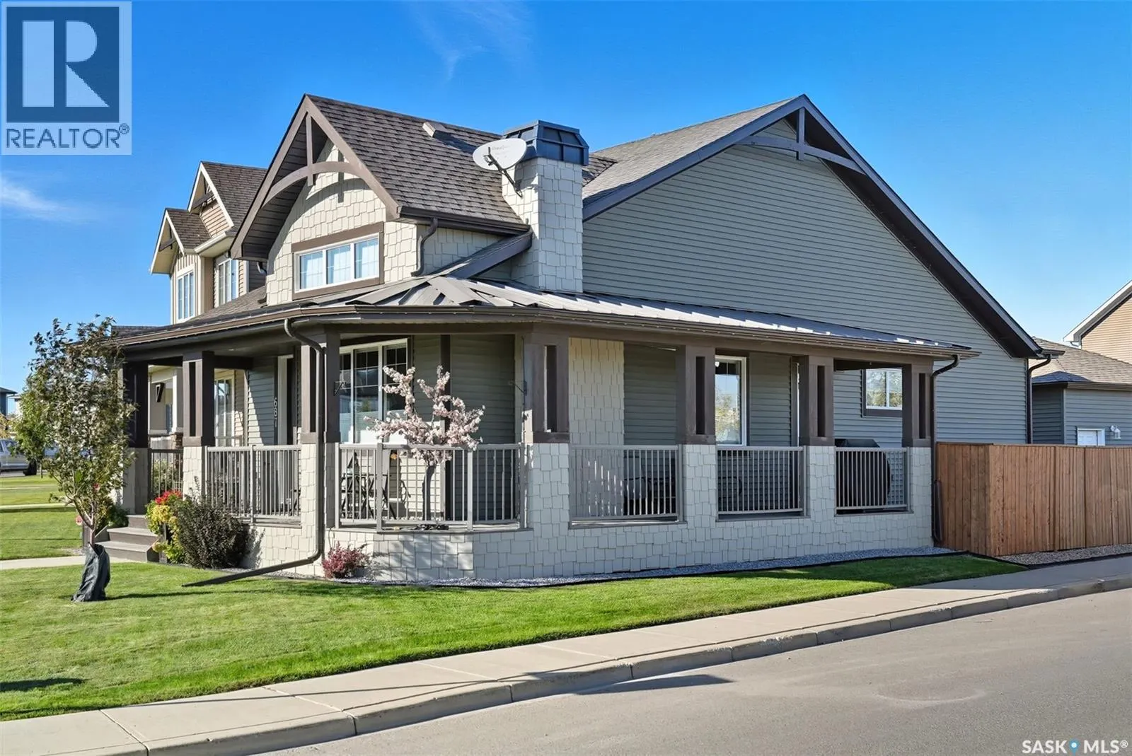 687 Secord BEND