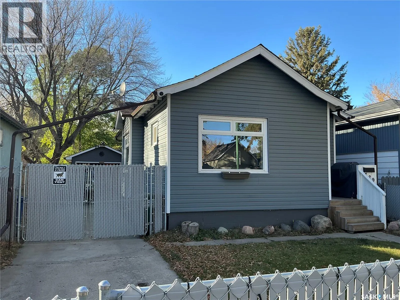 329 I AVENUE S
