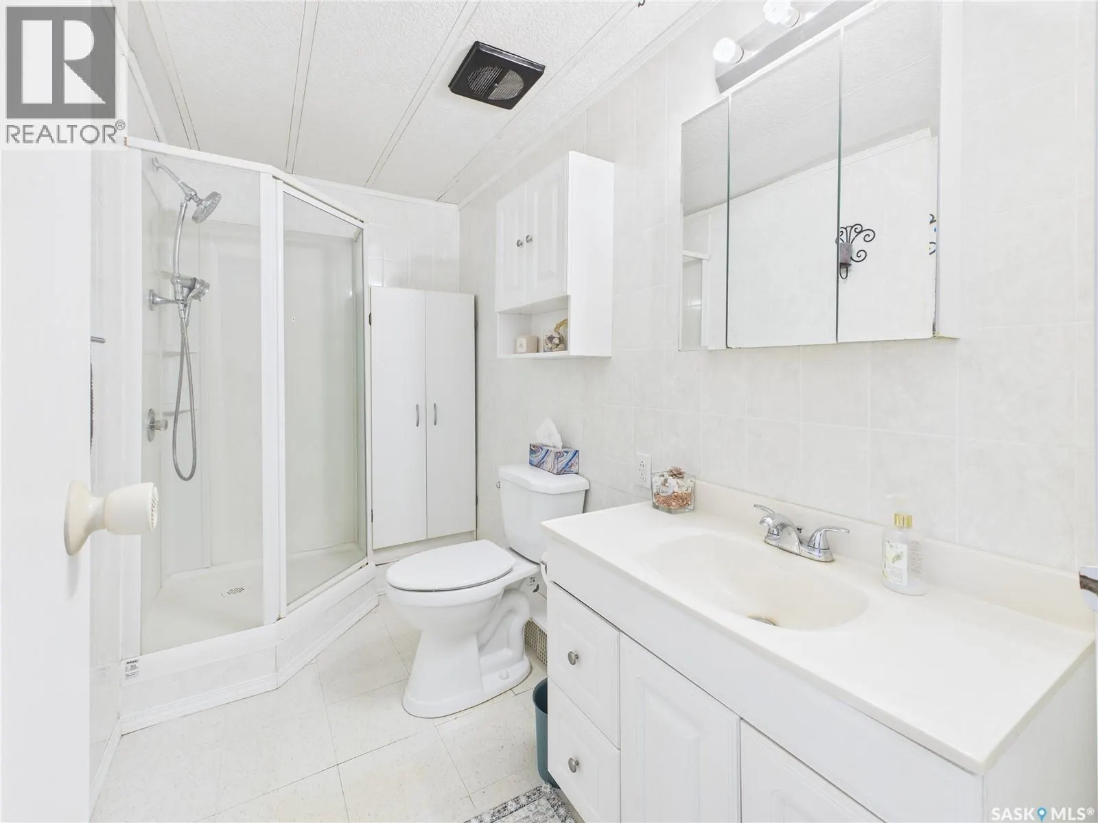 SK 43 Eastview Trailer COURT