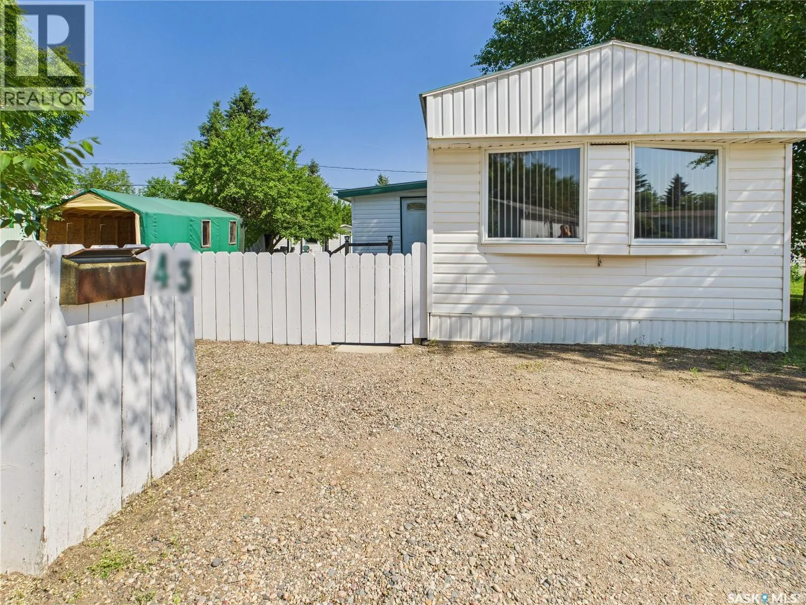 SK 43 Eastview Trailer COURT