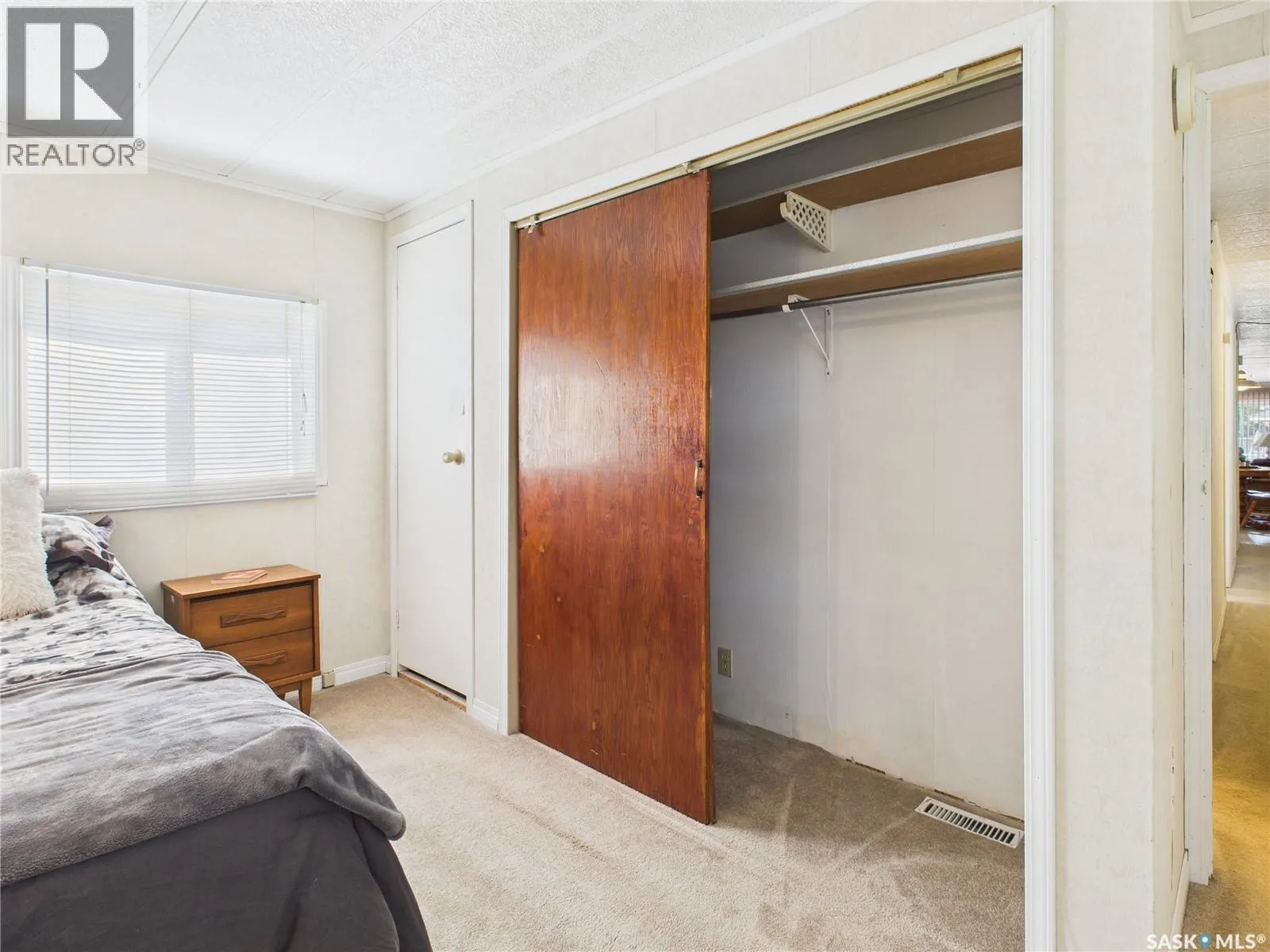 SK 43 Eastview Trailer COURT