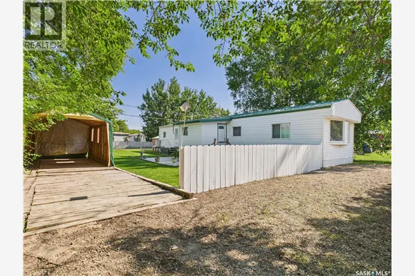 SK 43 Eastview Trailer COURT