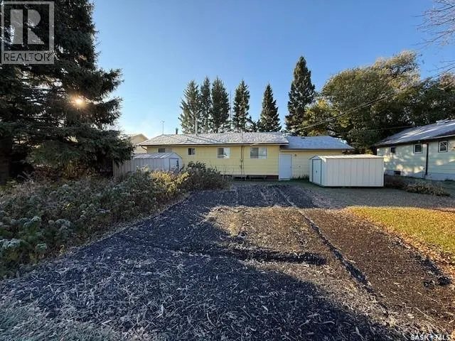 128 First AVENUE S