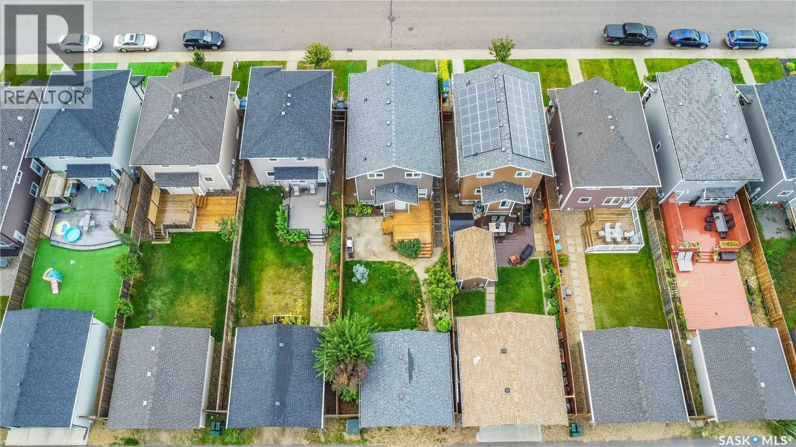 426 Veltkamp CRESCENT