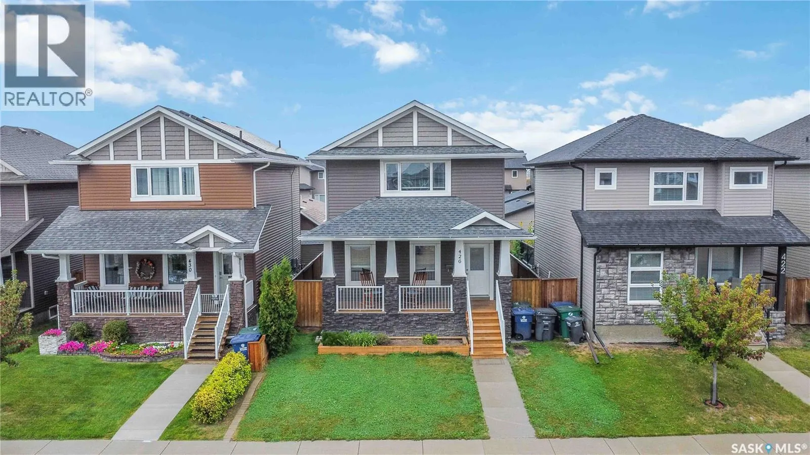 426 Veltkamp CRESCENT