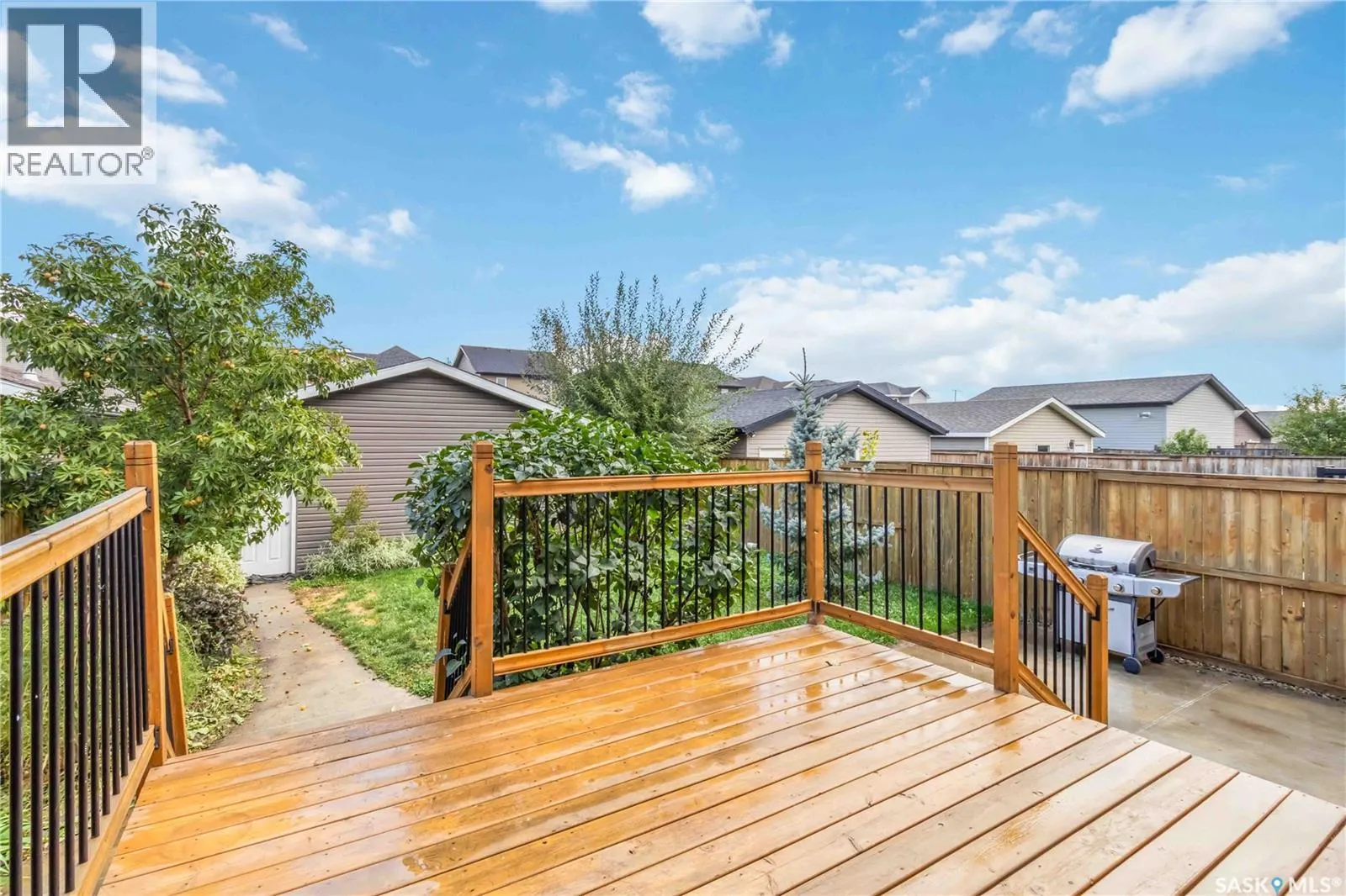 426 Veltkamp CRESCENT