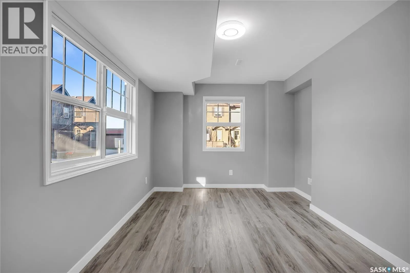 522 150 Langlois WAY