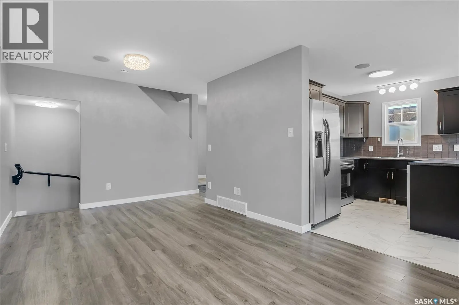 522 150 Langlois WAY