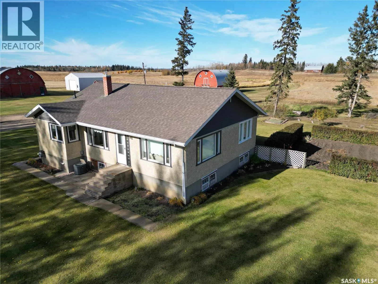 Thompson Acreage