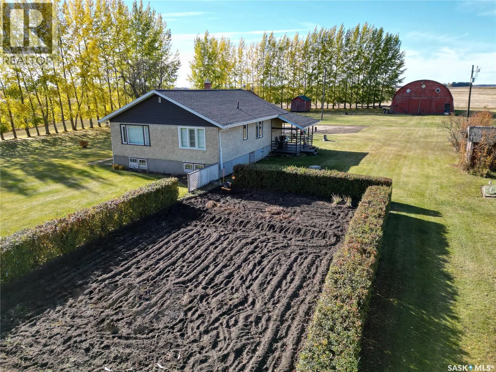 Thompson Acreage