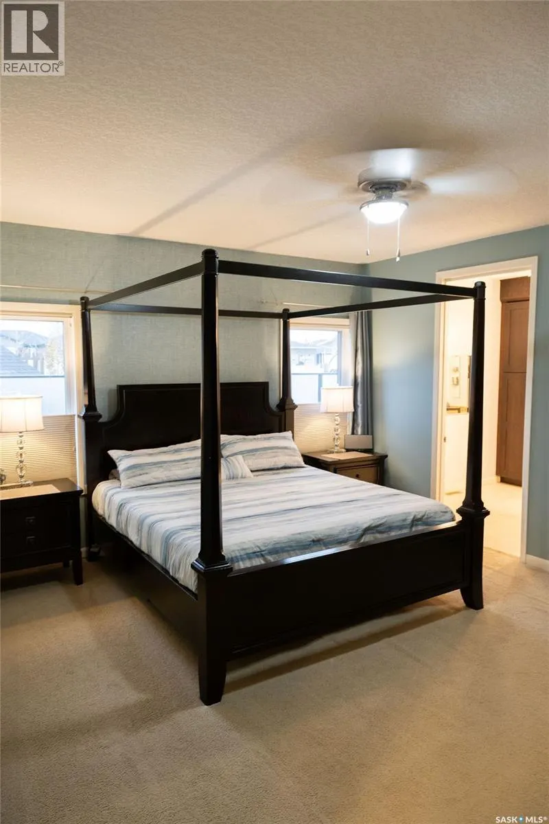 15 Broadway STREET S