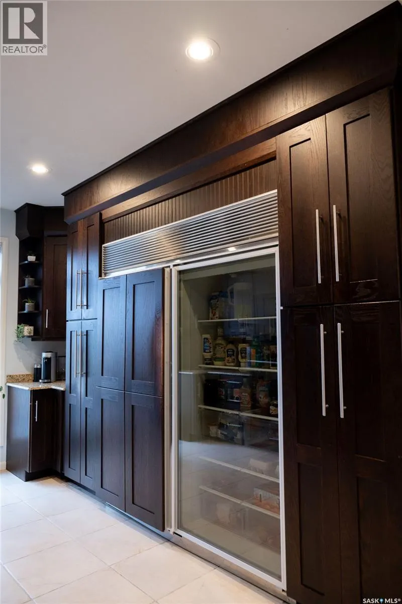 15 Broadway STREET S