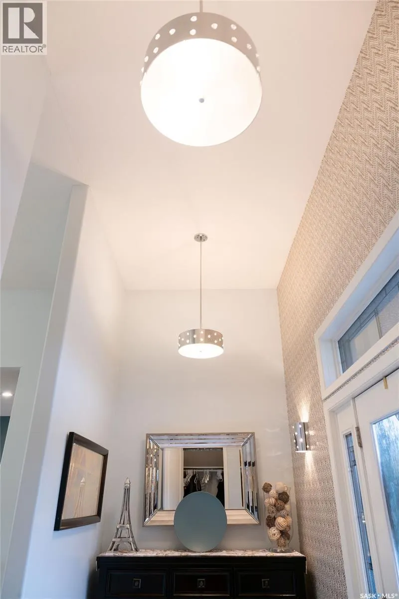 15 Broadway STREET S