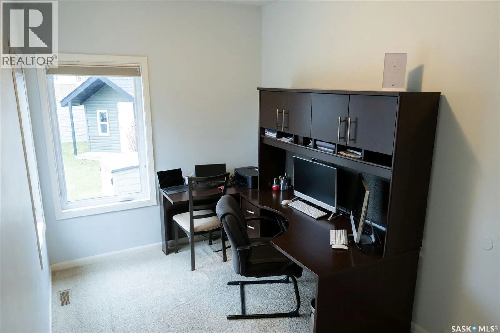 15 Broadway STREET S